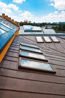 Okna Roto na Dworcu we Wrocławiu