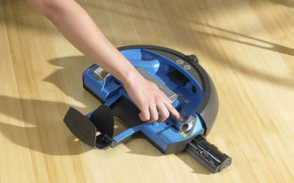 Roboty myjące podłogi - iRobot Scooba 230 oraz iRobot Scooba 390