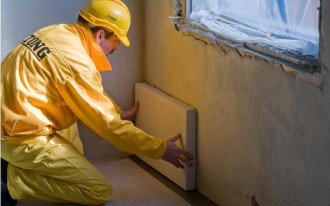 Ocieplam dom. Jakiej grubości powinien być materiał termoizolacyjny?