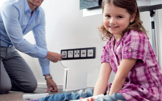 Osprzęt elektroinstalacyjny i oświetlenie