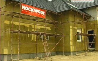 Izolacja ścian zewnętrznych systemem ECOROCK-MAX