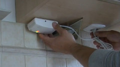 Pokaz montażu i uruchomienia systemu monitoringu w gospodarstwie domowym