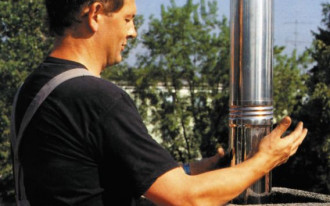 Zmieniam piec, czy komin z blachy też mam zmienić?