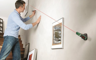 Nowa poziomica laserowa Bosch PLL 1 P