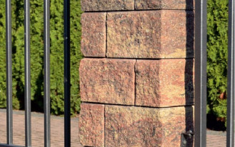 Ogrodzenie łupane Gorc de Luxe firmy Joniec