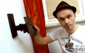 Montaż uchwytu na telewizor