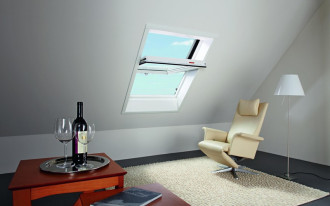 Obrotowe okno dachowe Designo R6