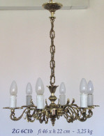 Stylowe żyrandole firmy HE-MI