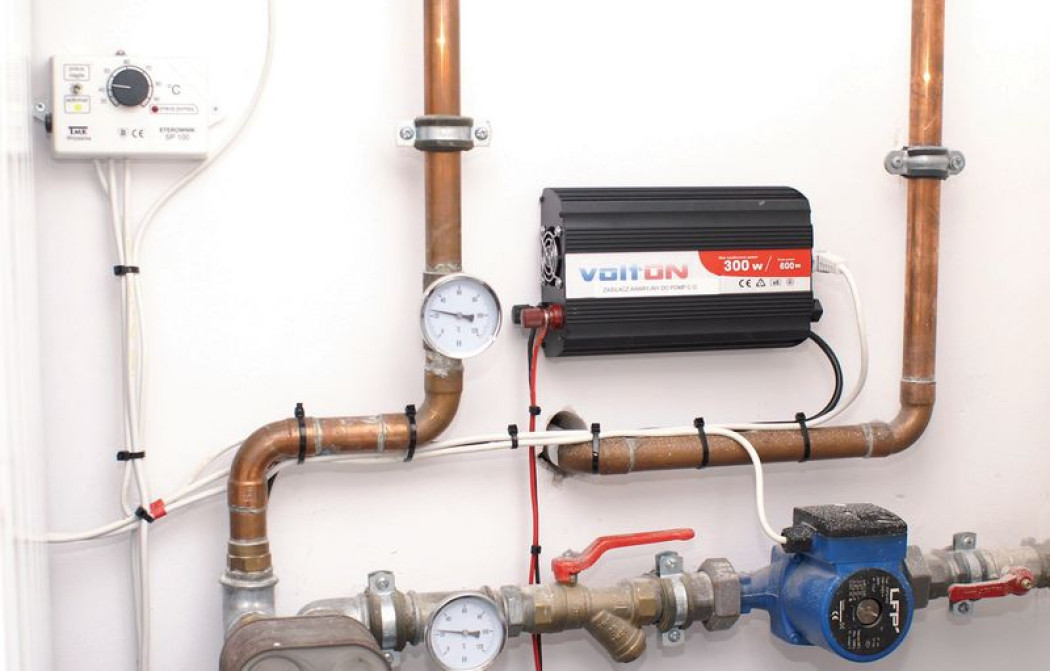 Zasilacze awaryjne (UPS) w technice grzewczej