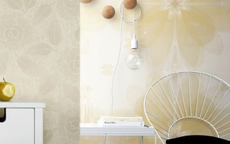 Ściany i podłogi w salonie