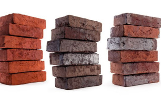 Cegły i płytki ręcznie formowane z kolekcji Wasserstrich