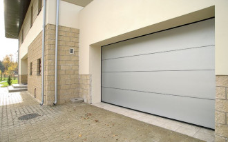 Wymiana bramy garażowej