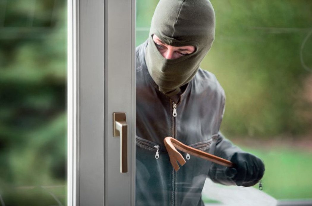 Zabezpieczenia antywłamaniowe domu