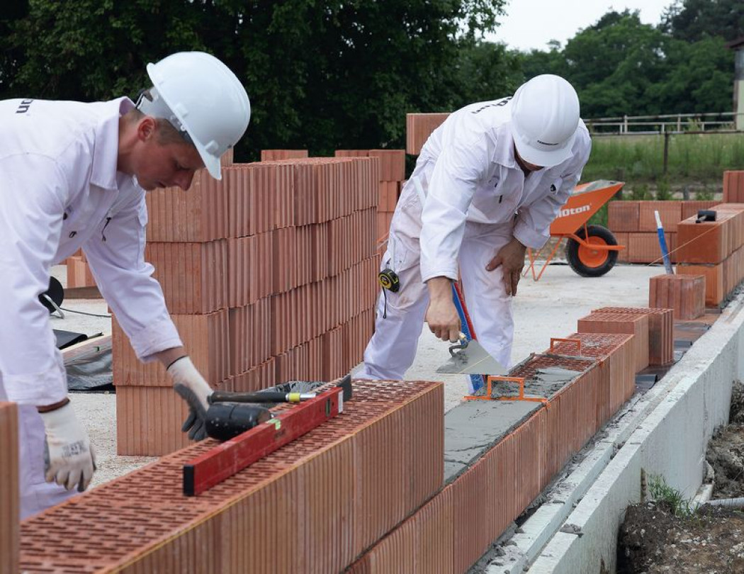 Ściany jedno-, dwu- czy trójwarstwowe?