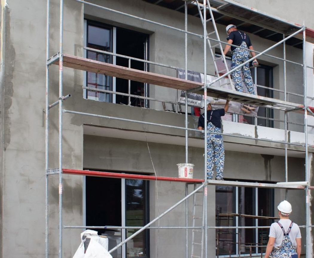 Odnowienie elewacji, ocieplenie budynku