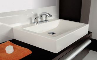 Free Line i Space Mineral - nowe umywalki Sanplast 