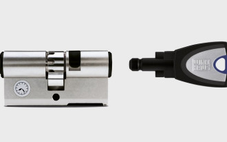 Ektroniczny system kontroli dostępu blueSmart w ofercie Winkhaus