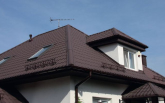 Rynny stalowe czy z PVC?