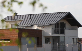 Wytłaczana blacha na rąbek stojący Ruukki Classic