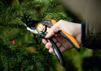 Narzędzia ogrodnicze i kosiarki