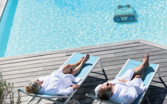 NEMH2O - bezprzewodowy robot do basenów