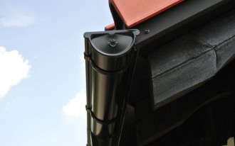 Galeco radzi: rynny stalowe czy z PVC?