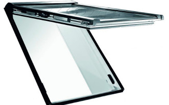 Automatyczne okno uchylno-wysokoosiowe RotoComfort i8