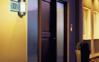 Oświetlenie zewnętrzne domu