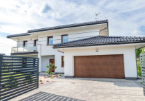 Wymiana bramy garażowej