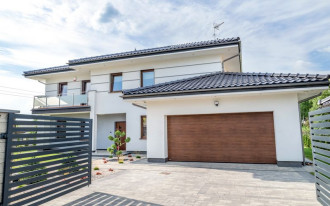 Wymiana bramy garażowej