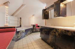 Łazienka przed renowacją