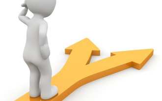 Budowa domu - pozwolenie czy zgłoszenie?