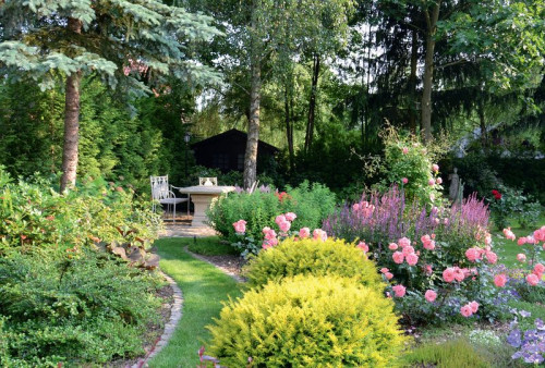 Z ogrodową galanterią