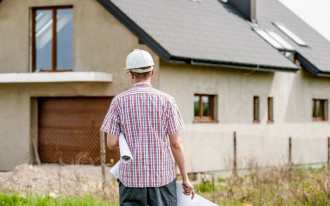 Zwolniłem kierownika budowy. Czy powinienem o tym zawiadomić nadzór budowlany?