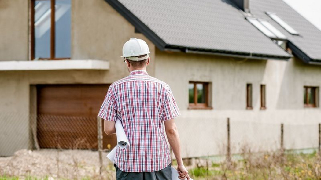 Zwolniłem kierownika budowy. Czy powinienem o tym zawiadomić nadzór budowlany?