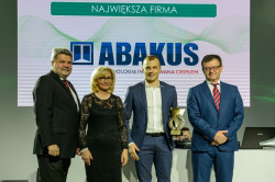 Od lewej Marek Warcholiński, Anna Lewandowska, Kamil Grodecki, Radosław Cierpiał