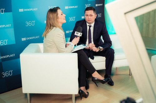 Mikołaj Placek, Prezes firmy OKNOPLAST