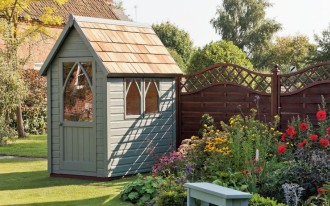 Pielęgnacja drewna na zewnątrz domu