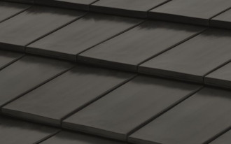 Dachówki ceramiczne Koramic - nowe kolory w dużym formacie 