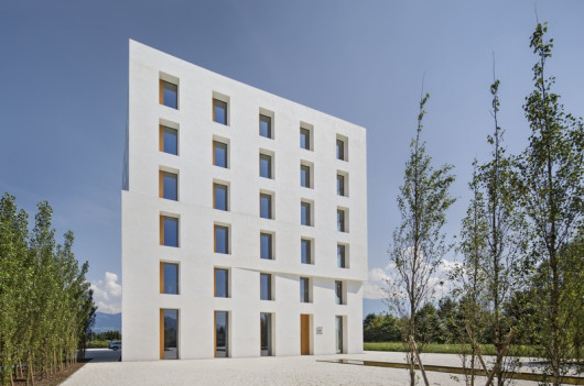 Nagrodę głóną przynano za budynek biurowy 2226, który mieści się w Lustenau w Austrii