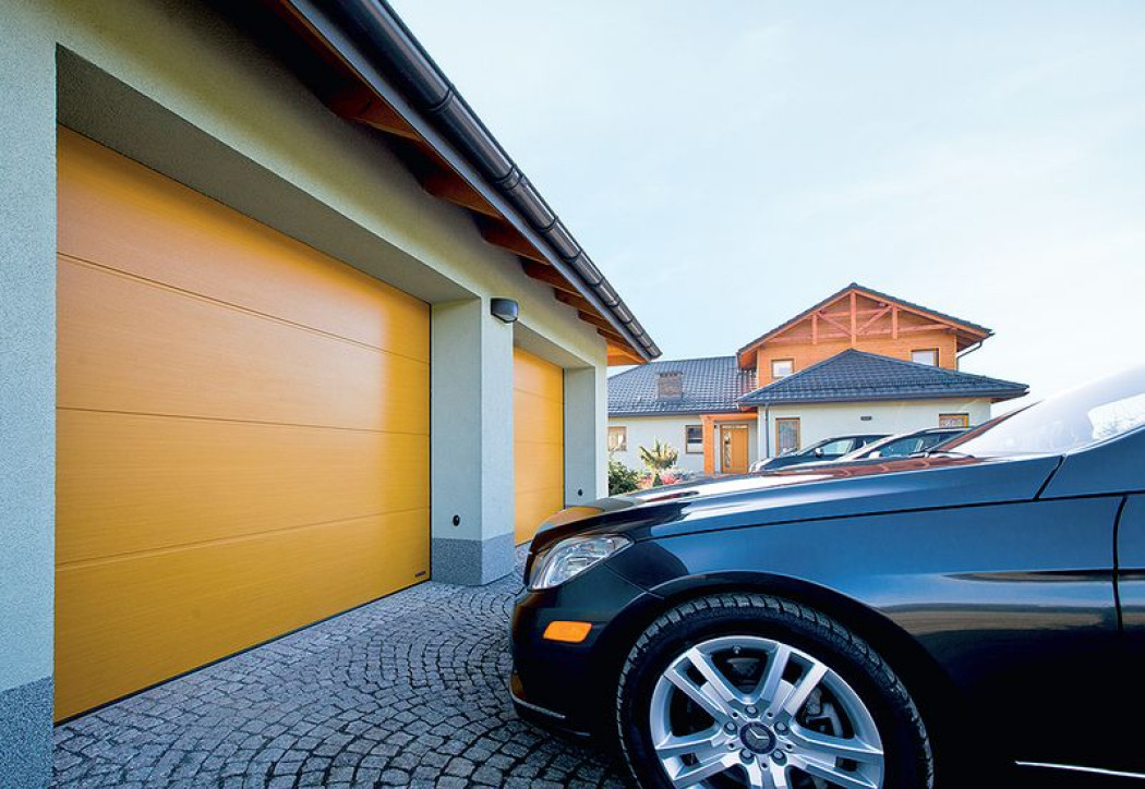 Bramy garażowe z napędem