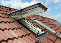 Montaż okna dachowego