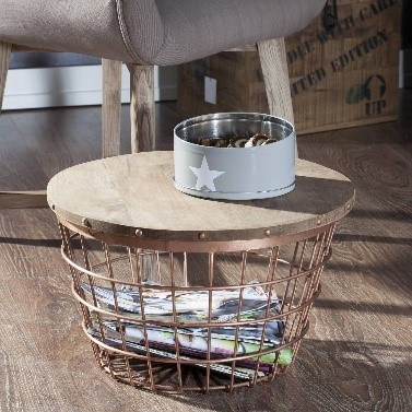 Stolik na kawę lub świeżo wyciskany sok