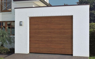 DecoColor - nowa powierzchnia bram RenoMatic light firmy Hörmann