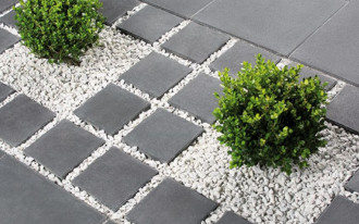 Kostka brukowa AQUATON i kruszywo fugowe FUGGIO