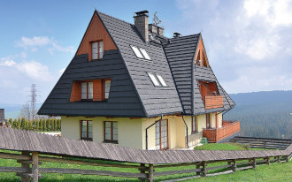 Blachodachówki z posypką ze skały wulkanicznej