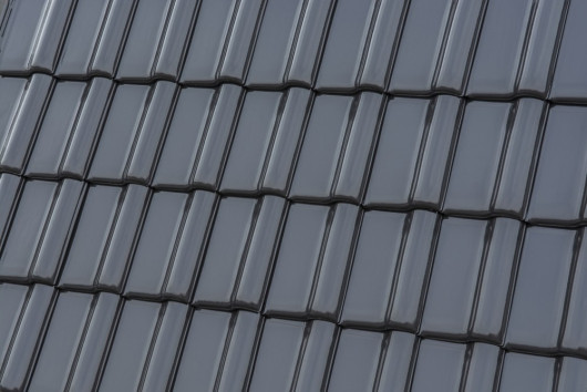 Dachówki ceramiczne MONZAplus marki Röben