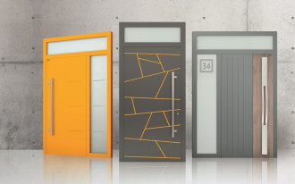 Wejście dobrze wyCREOwane z drzwiami marki WIŚNIOWSKI