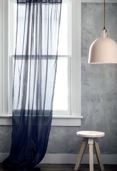 Woalowa zasłona z tunelem