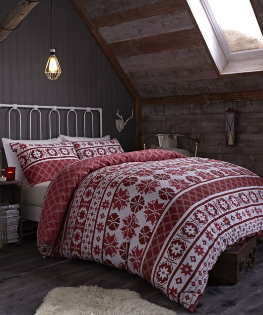 5 sposobów na aranżację przytulnej zimowej sypialni